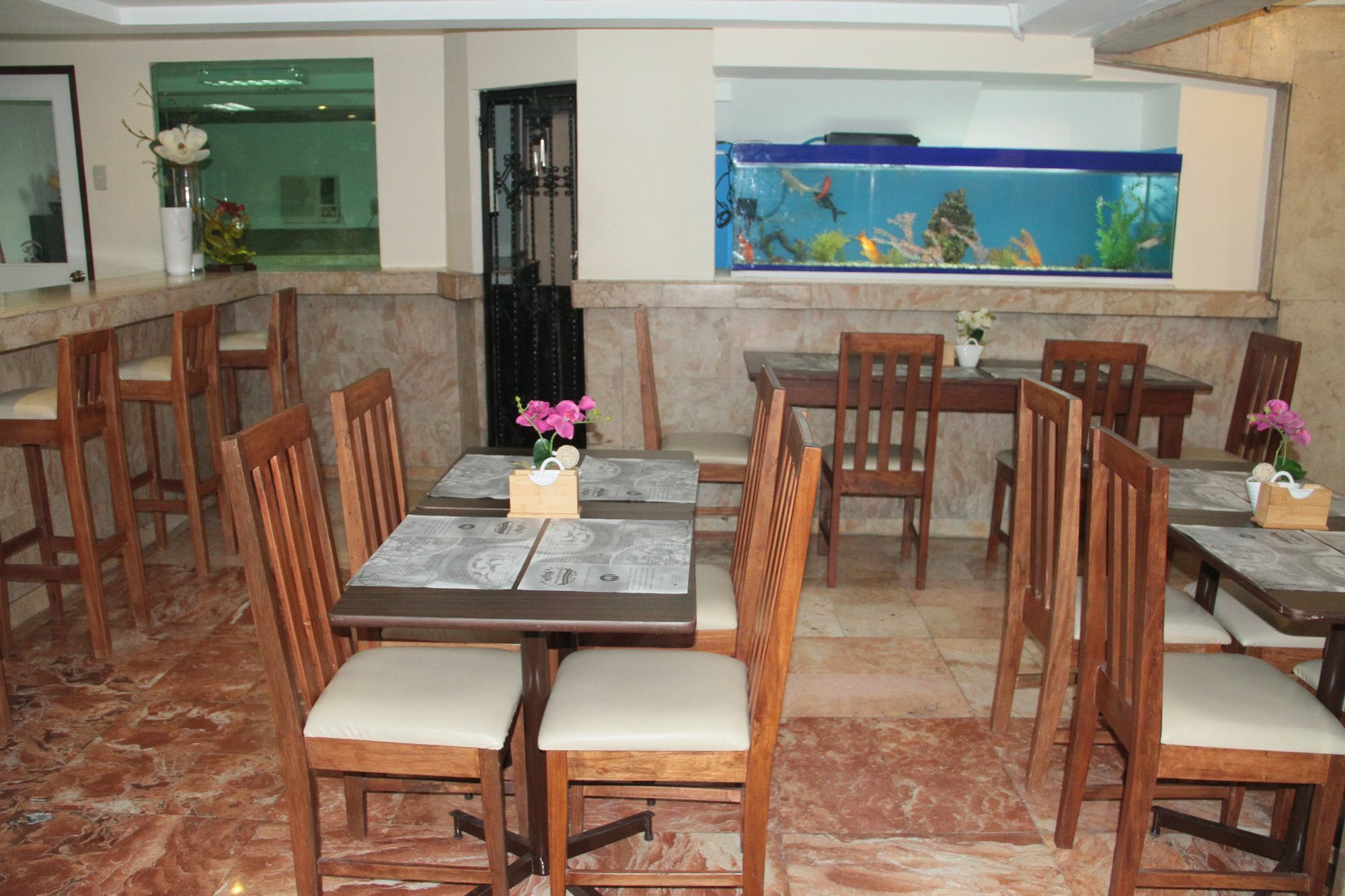 Crosswinds Ocean Hotel Paranaque City Dış mekan fotoğraf